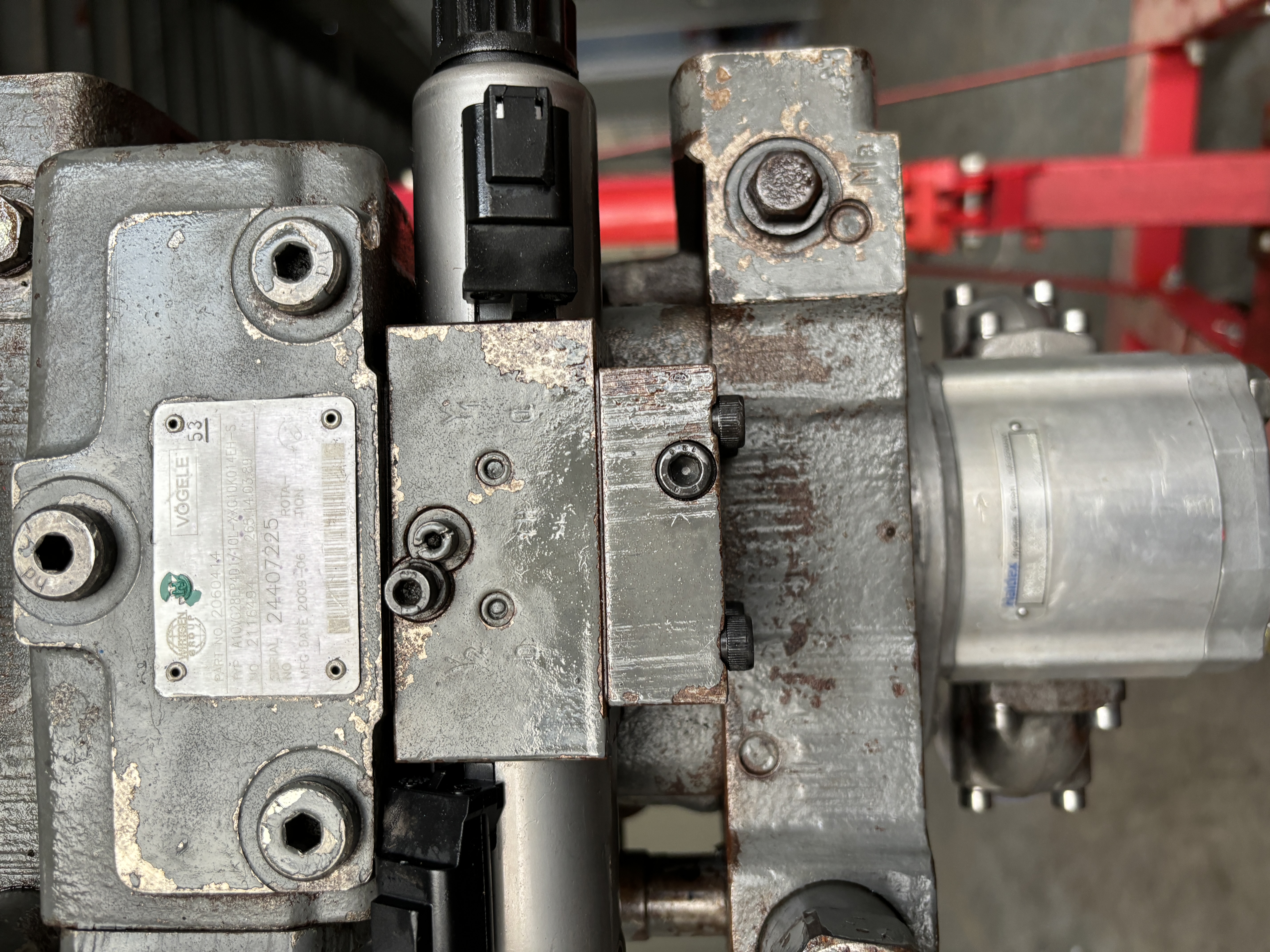 VÖGELE 2060414 A10VG45EP4D1+A10VG28EP4D1+Haldex 1802271 hydraulic pump for Construction machinery