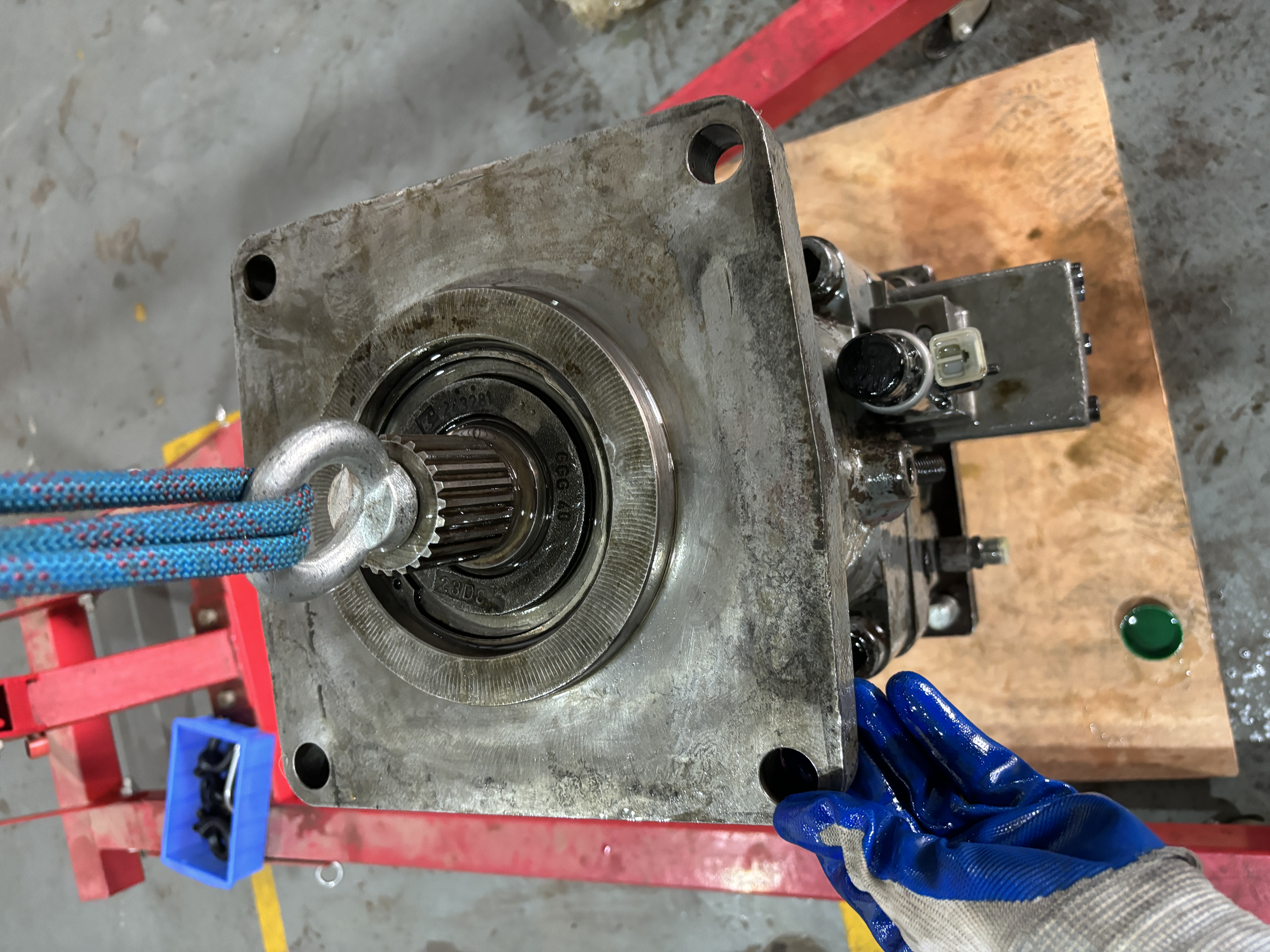 Rexroth R902089276 A11VLO190LRDU2-11R-NZD12K02P-S hydraulic pump for concrete mixer