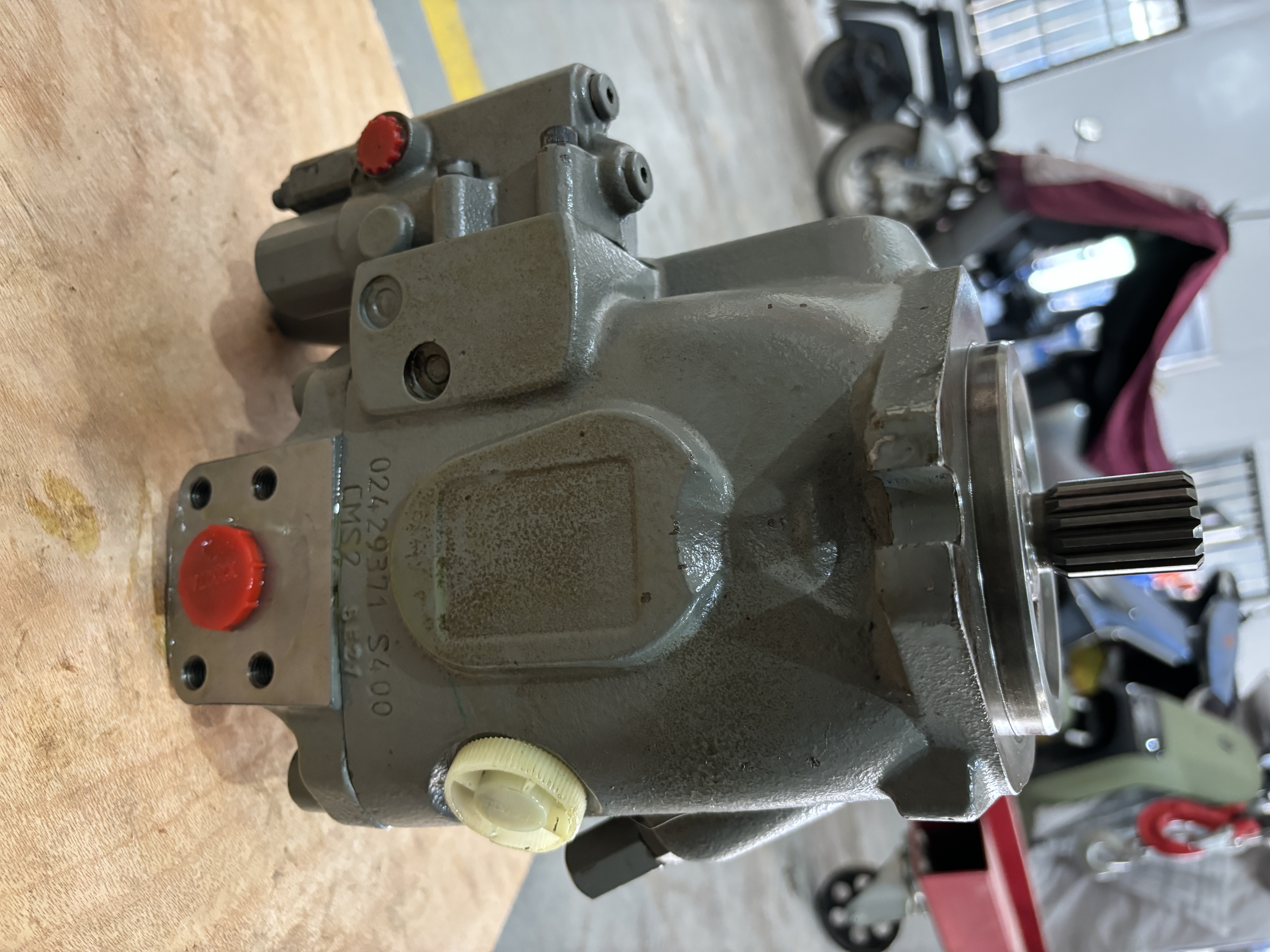 Rexroth R902520530 A10VO63LA8DS-53R-VUC12N00-S2027 hydraulic pump for excavator